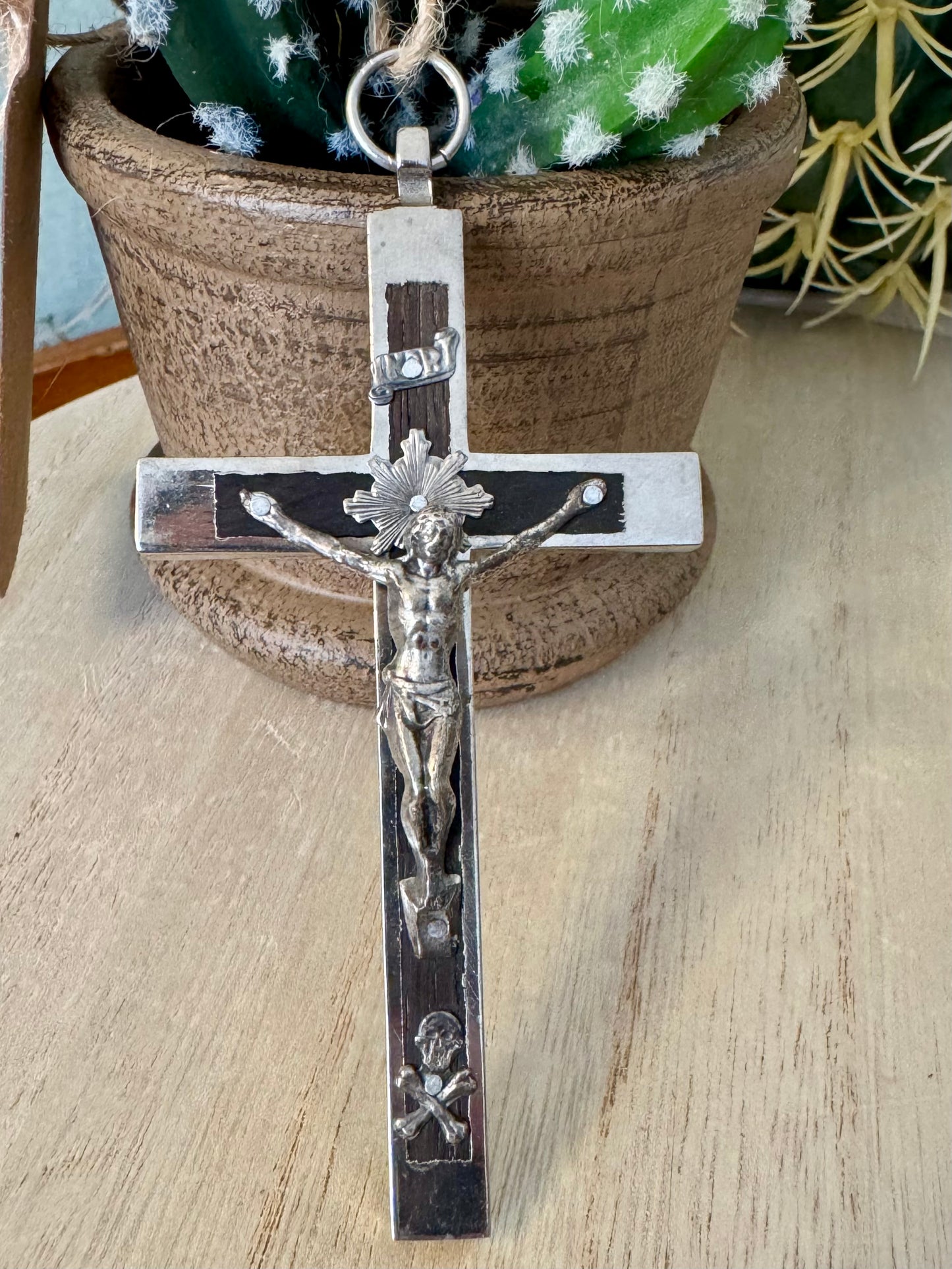 Vintage Black and Silver Crucifix – Made in Italy (3.5" x 2")