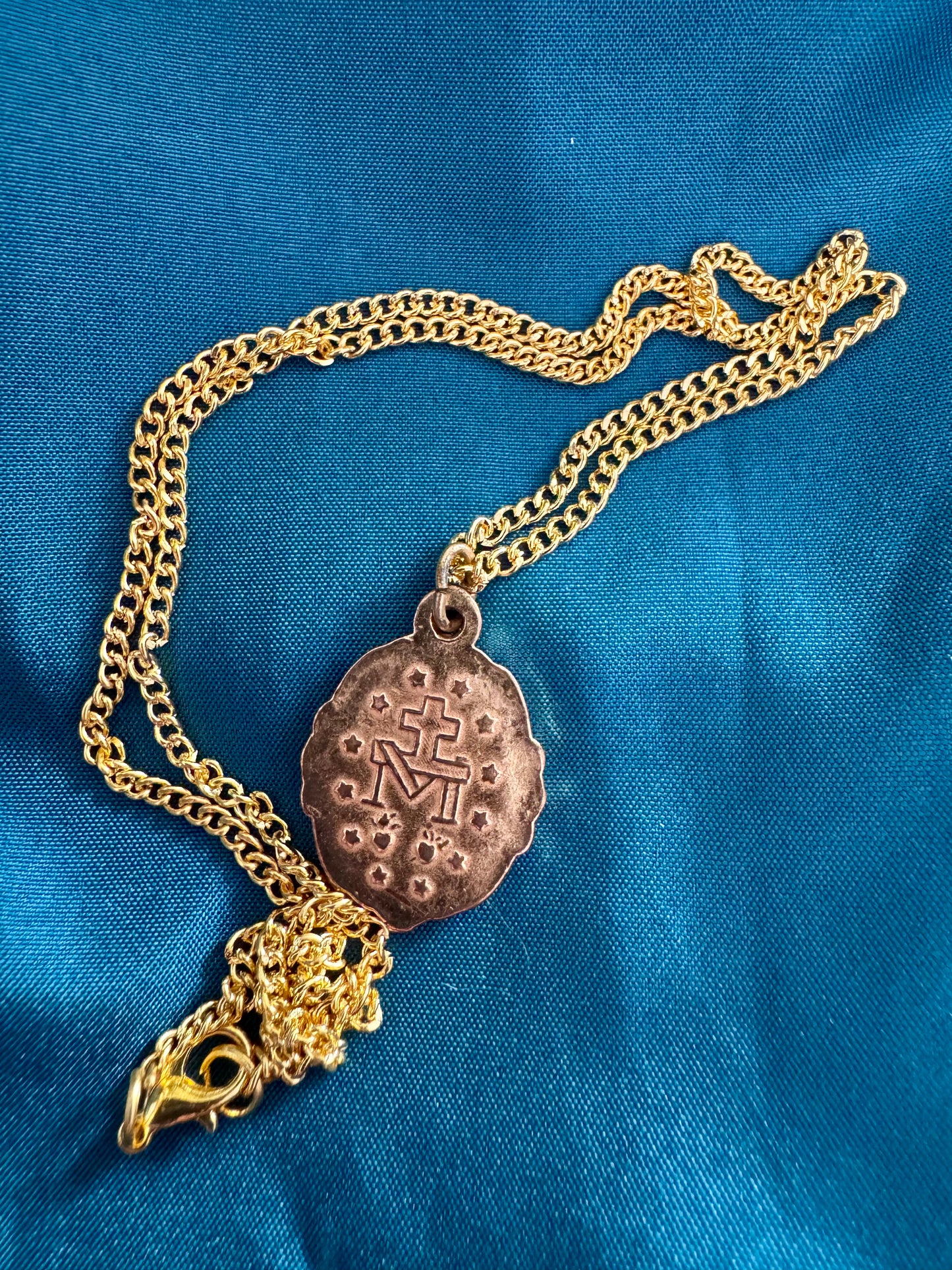 Vintage Gold-Colored Vintage Miraculous Medal Necklace – 18-Inch Chain
