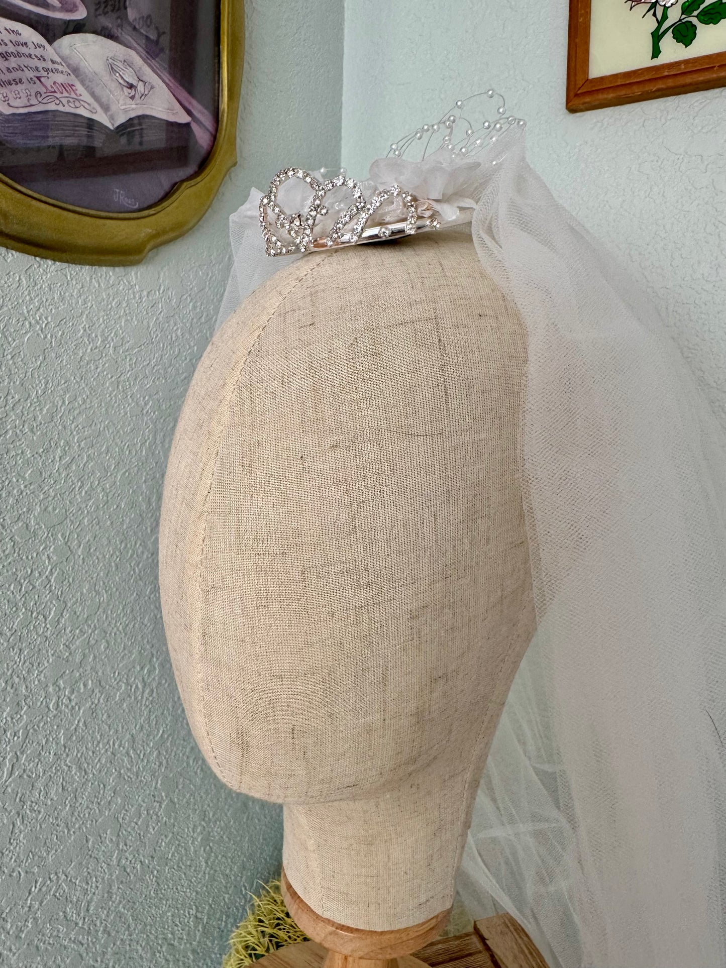 Handmade 23-Inch First Communion Veil with Tiara Style Three