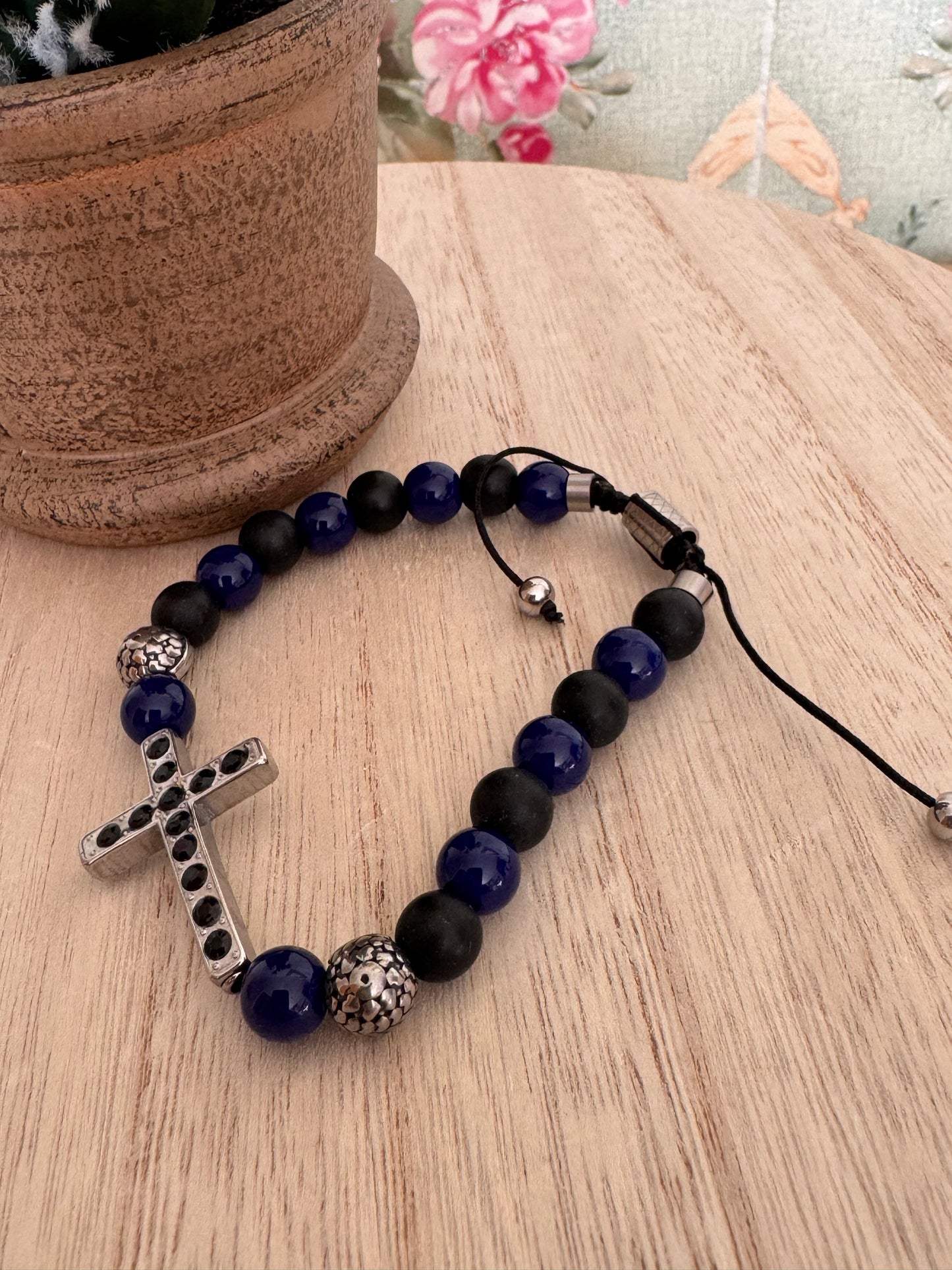 Adjustable Blue & Black Acrylic Bead Bracelet – Silver Cross with Black Accents – Catholic Faith Jewelry