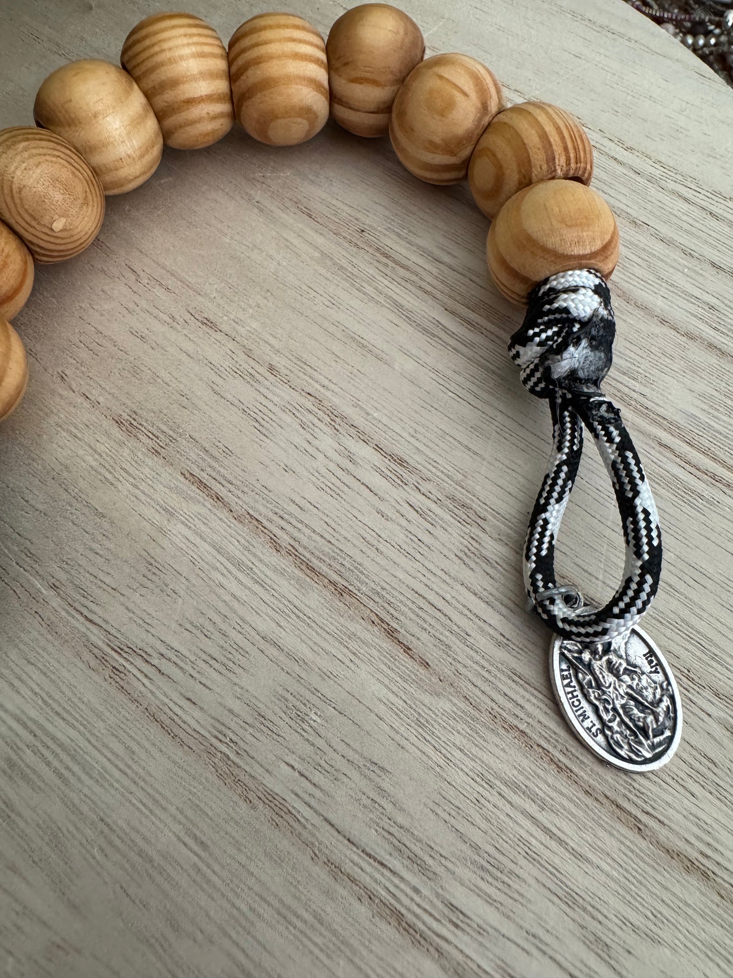 Handmade Paracord Single Decade Rosary – St. Michael & St. Benedict