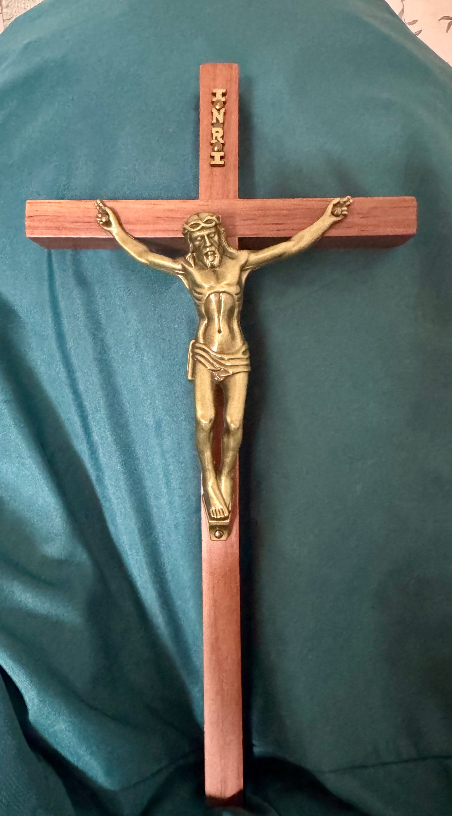 10-inch Chapel Maple Crucifix