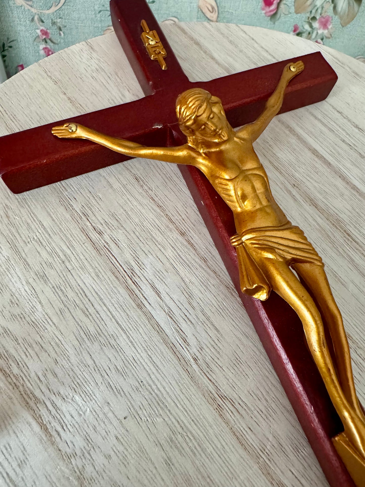 Lightweight Wall-Mount Crucifix | Red Wood Cross with Gold Plastic Corpus | 5.5" x 10"