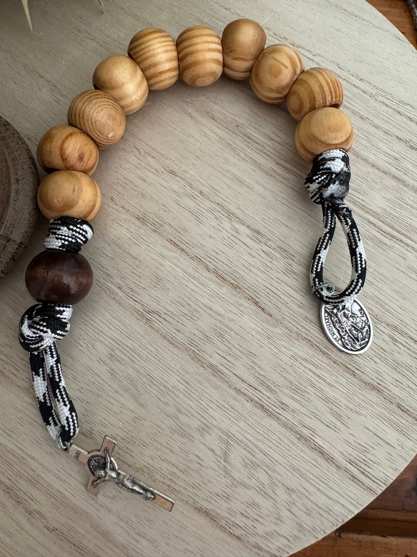 Handmade Paracord Single Decade Rosary – St. Michael & St. Benedict