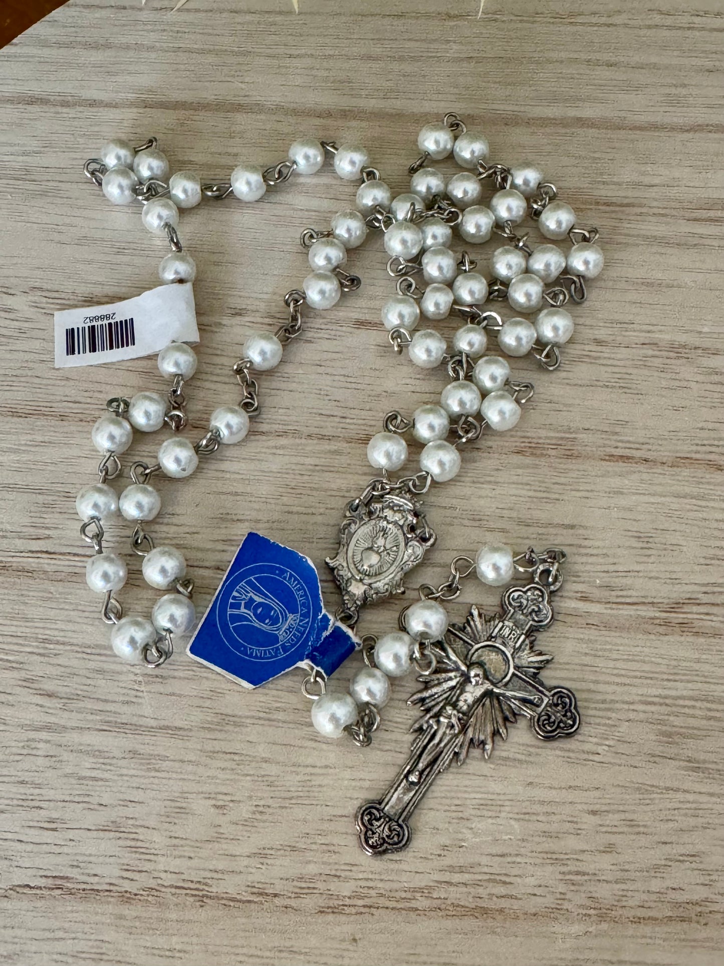 Pearl-Like Fatima Rosary – Immaculate Heart Centerpiece | Silver-Tone with Beautiful Crucifix