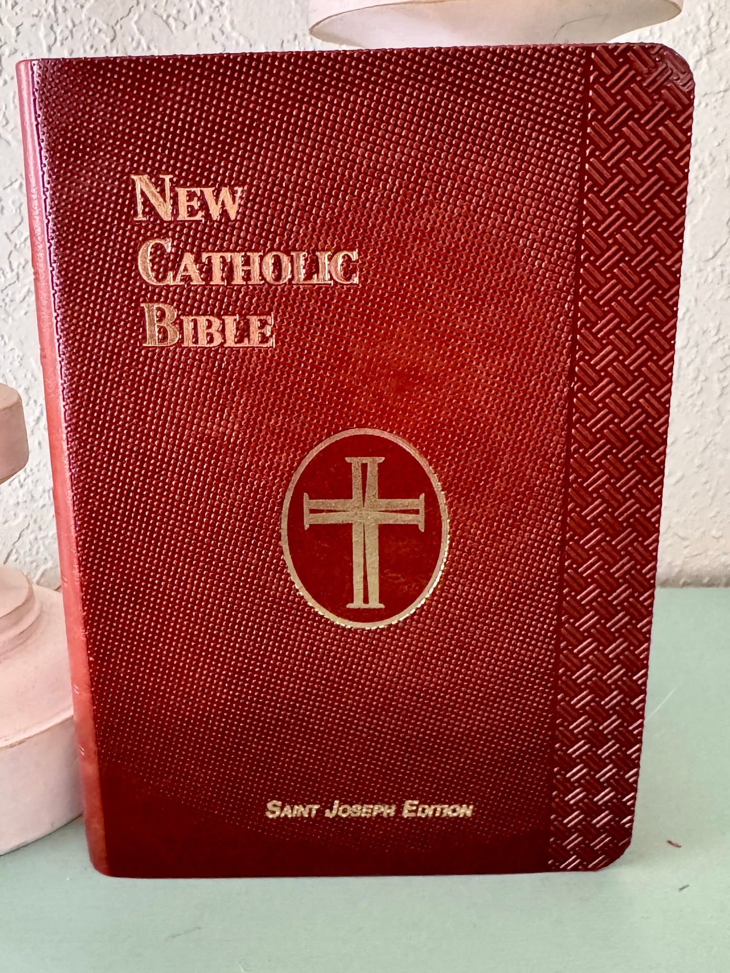 St. Joseph New Catholic Bible (Gift Edition-Personal Size)