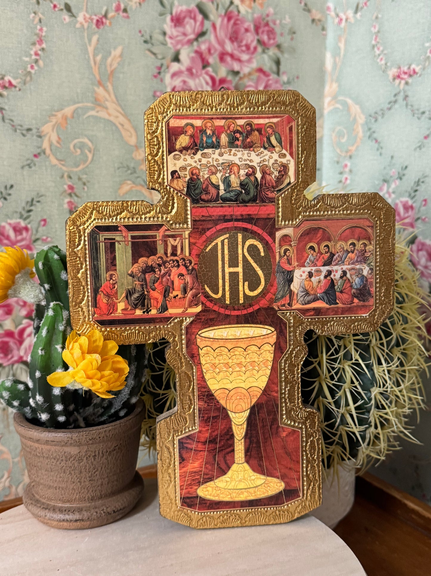 Catholic Cross Icon – Last Supper & Jesus Washing the Apostles’ Feet