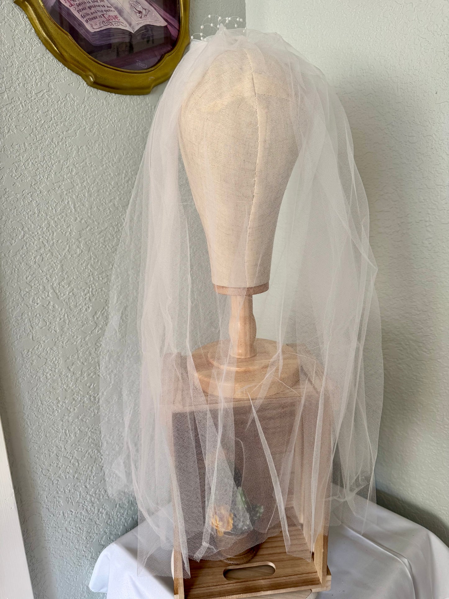 Handmade 23-Inch First Communion Veil with Tiara Style Three