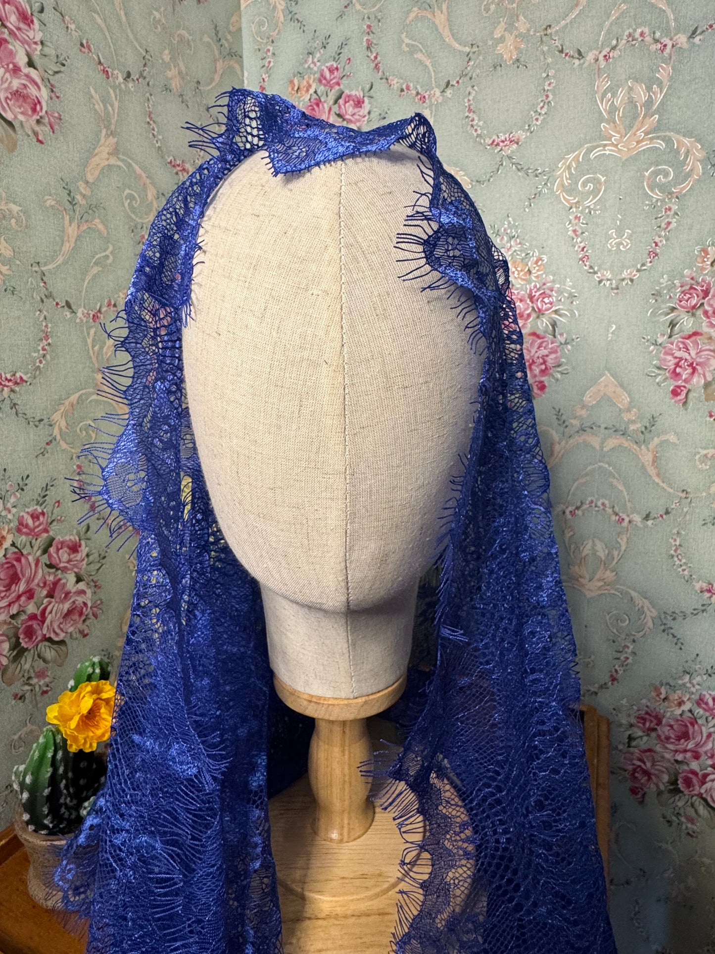 Handmade Eyelash Lace Adult Catholic Chapel Veil – Infinity Style (No Clip) | 23x28