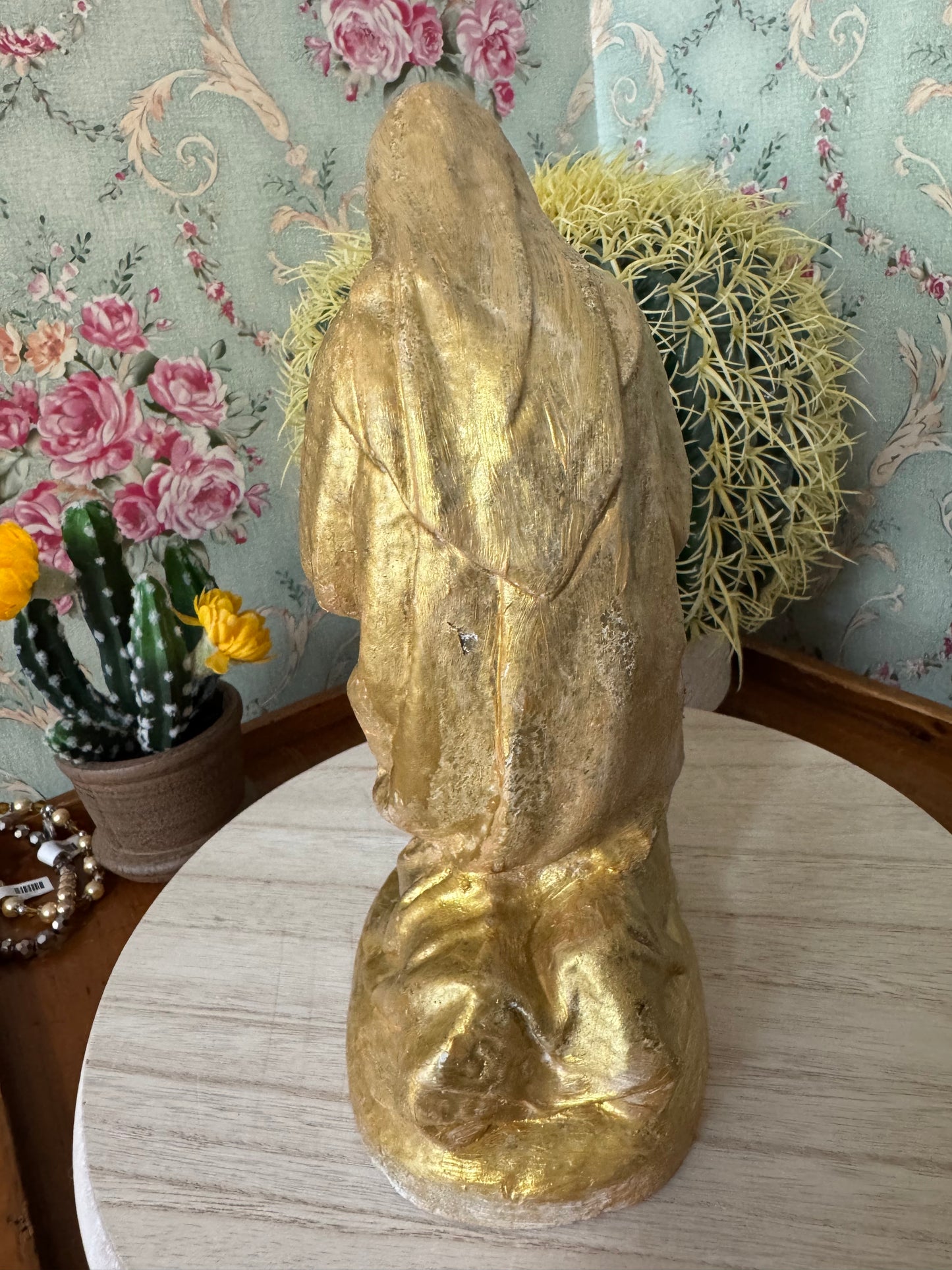 Gold Painted Praying Mary Statue – 8in x 3.5in