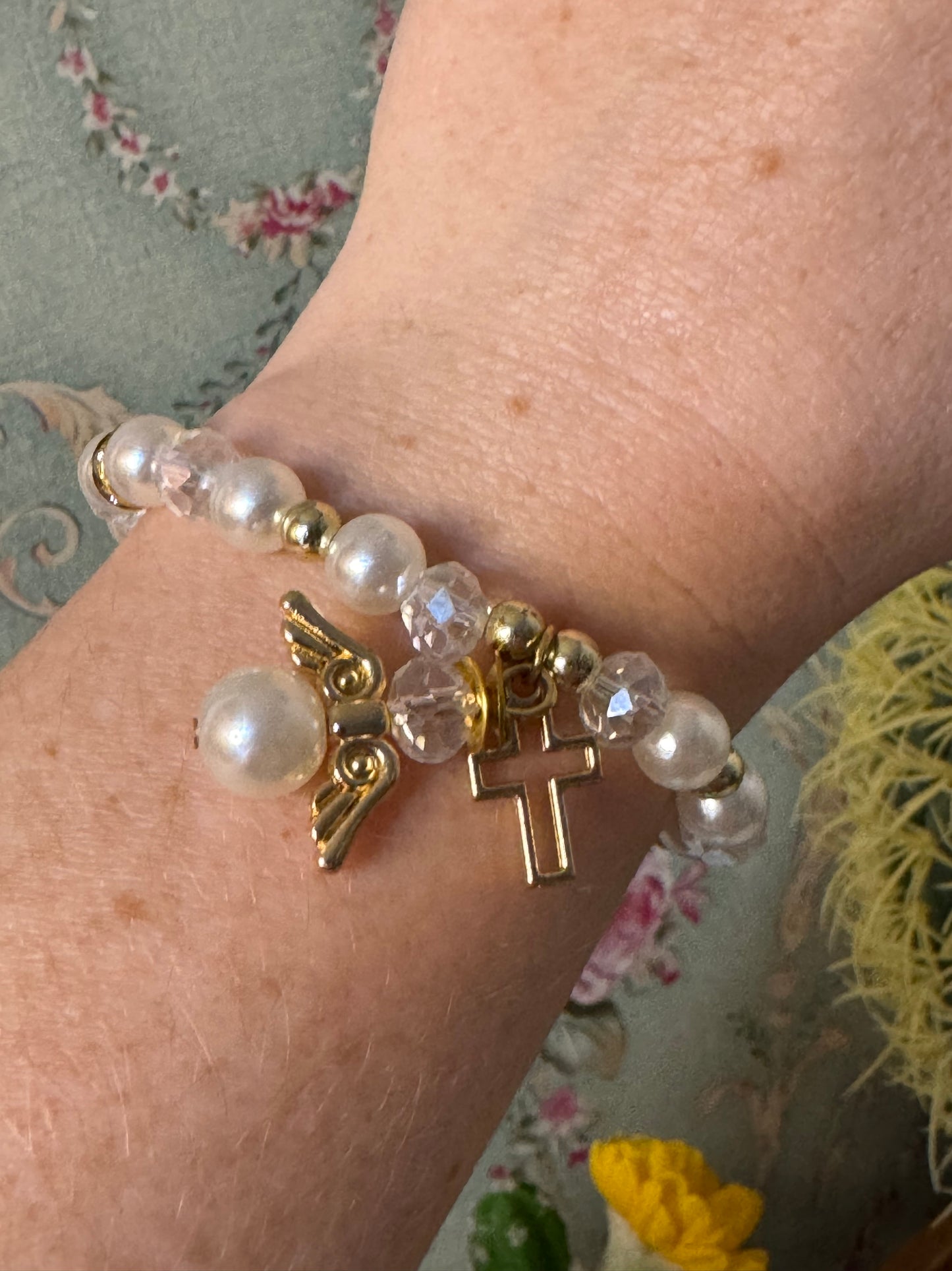 Blessed Moments Stretch Bracelet – White & Gold with Angel and Cross Charms