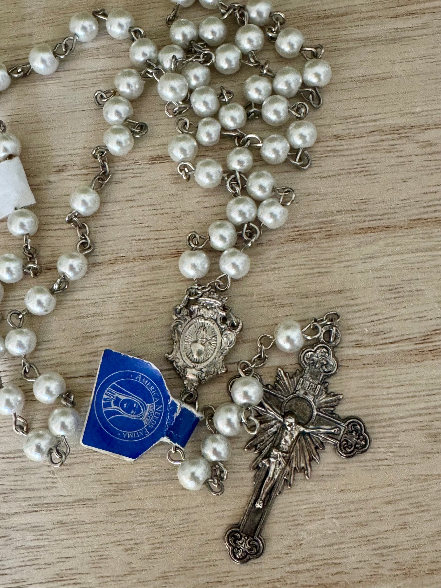 Pearl-Like Fatima Rosary – Immaculate Heart Centerpiece | Silver-Tone with Beautiful Crucifix
