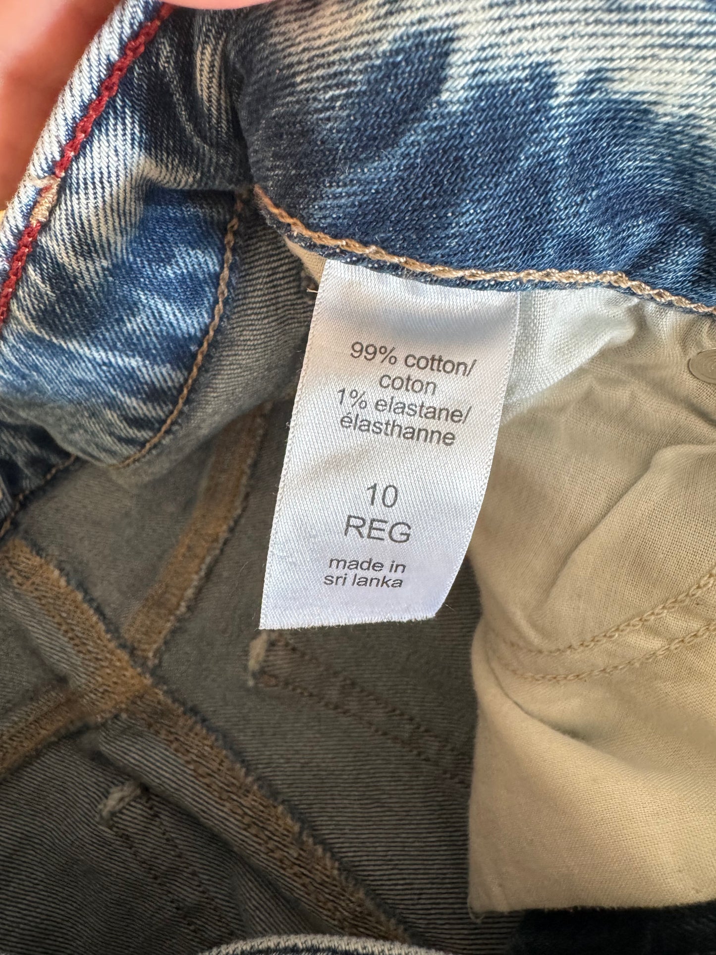 Edgely Women’s Jeans Size 10 Regular Light Wash Distressed Stretch Denim