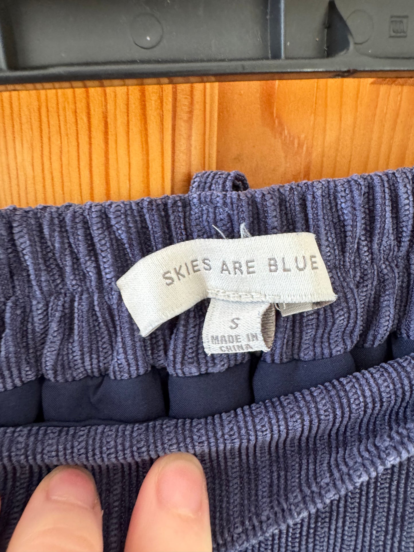 Lot of 3 Women’s Bottoms Skirt Shorts Small Medium DKNY Skies Are Blue Preowned