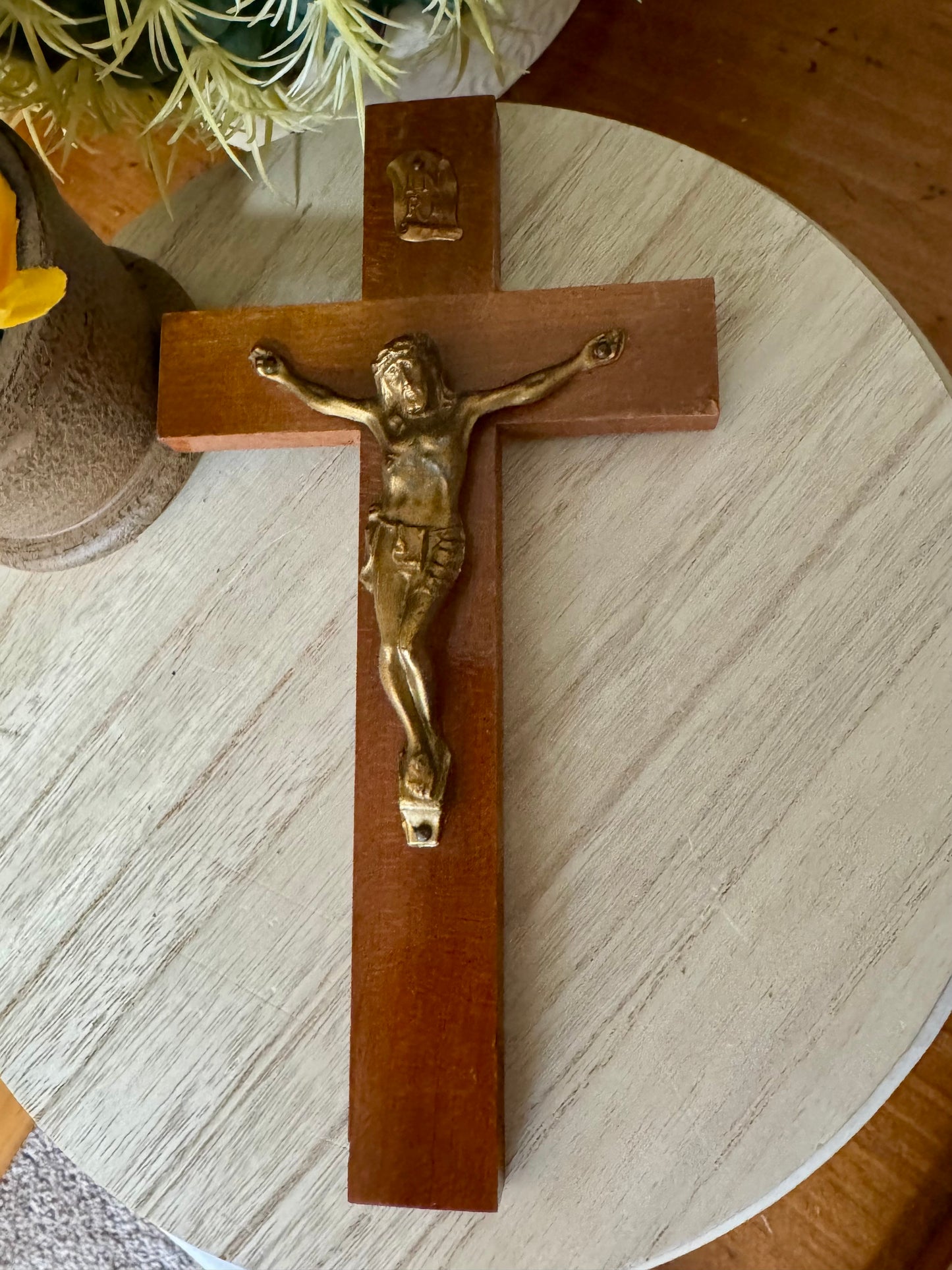 Vintage Light Grain Handmade Crucifix – 8in x 4.5in