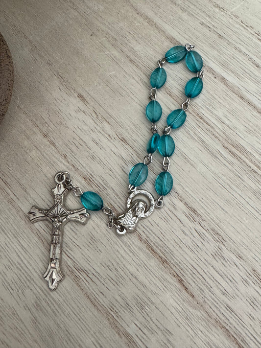 Teal Bead Single Decade Rosary – Silver Crucifix & Centerpiece