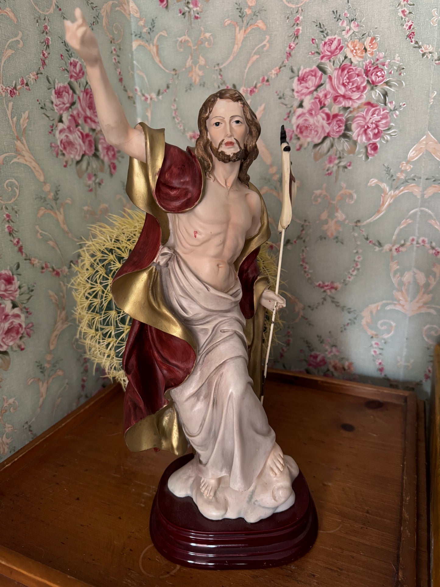 Vintage Resin Jesus Statue with Red Cloak and Cross Banner – Restoration Piece