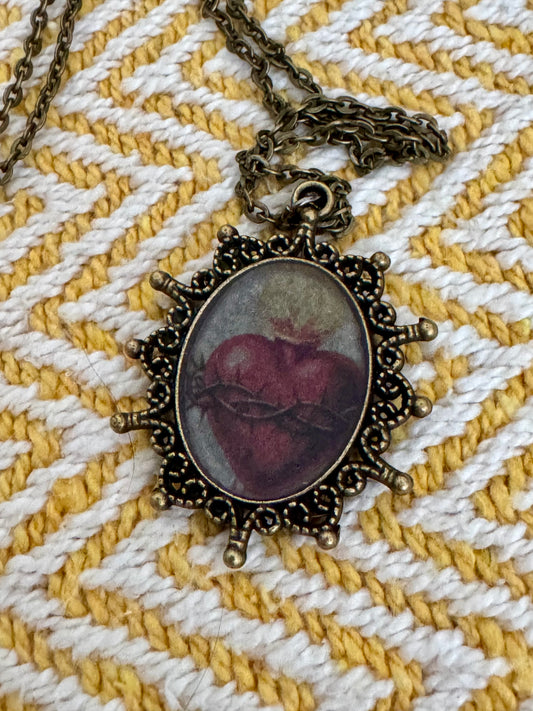 20” Vintage-Style Bronze Catholic Sacred Heart Image Necklace (3)