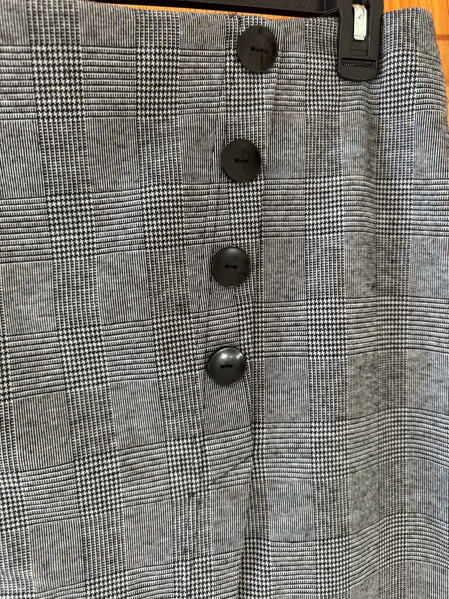 Lot of 3 Women’s Bottoms Skirt Shorts Small Medium DKNY Skies Are Blue Preowned