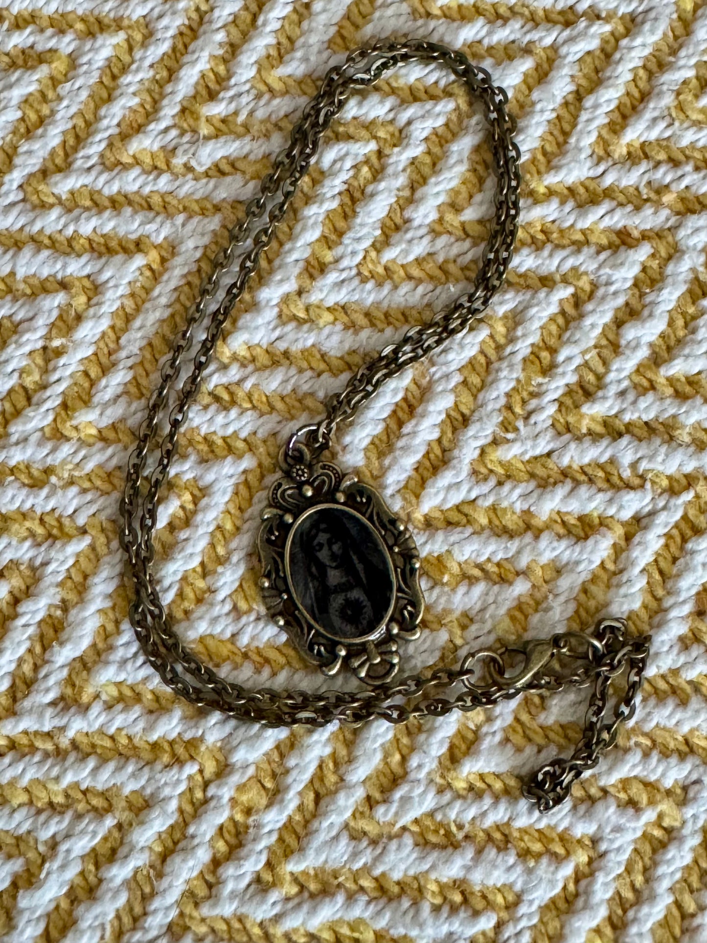 20” Vintage-Style Bronze Catholic Sacred Image Immaculate Heart Necklace