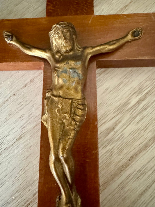 Vintage Light Grain Handmade Crucifix – 8in x 4.5in