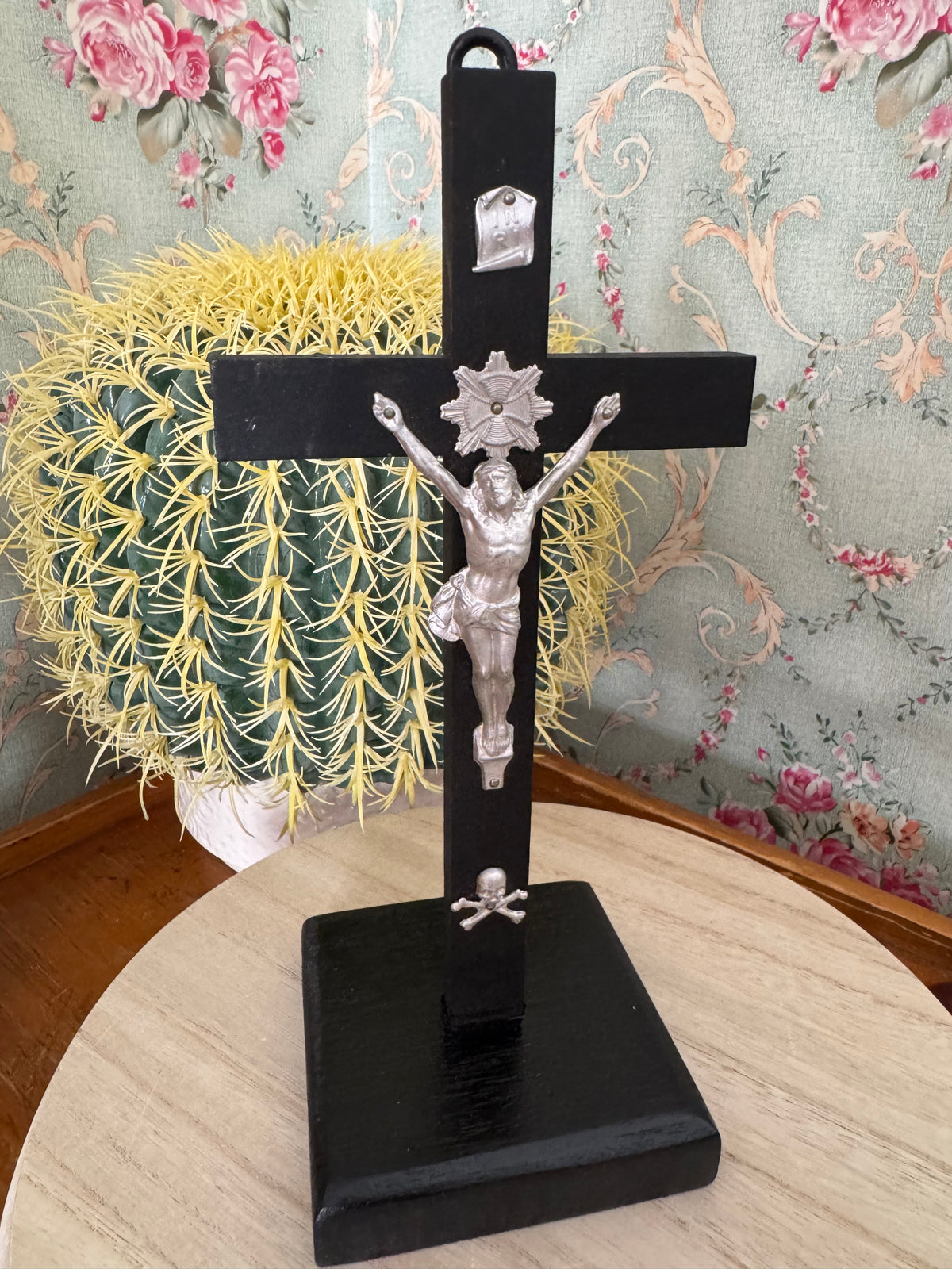 Vintage Black Wooden Memento Mori Crucifix, Freestanding or Wall Hanging, 9.5"