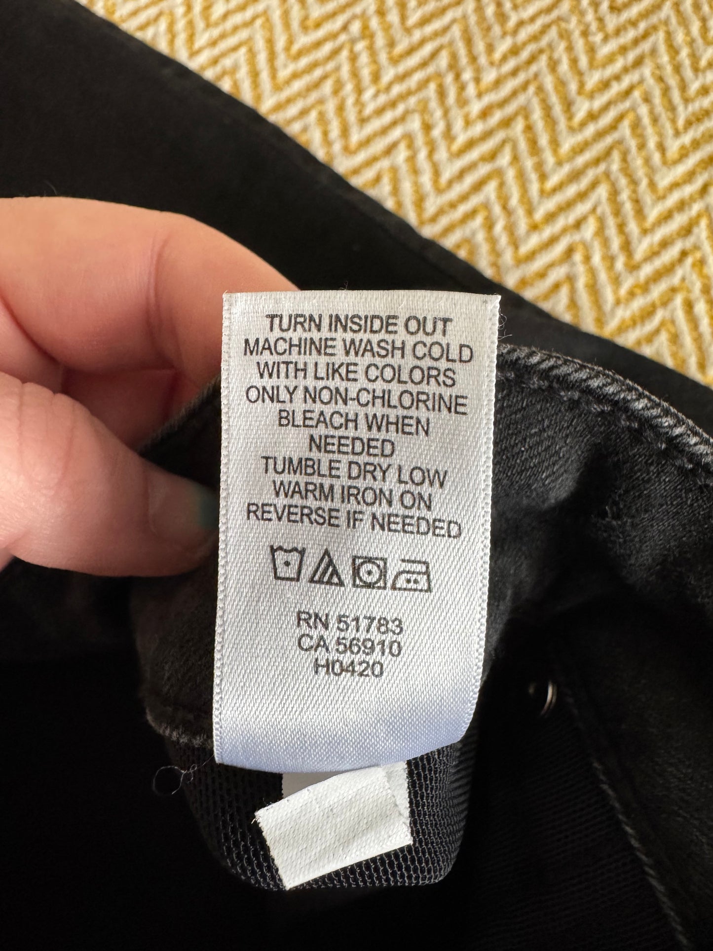 Maurices Everflex High-Rise Jeans – Black (Size 12 Regular)