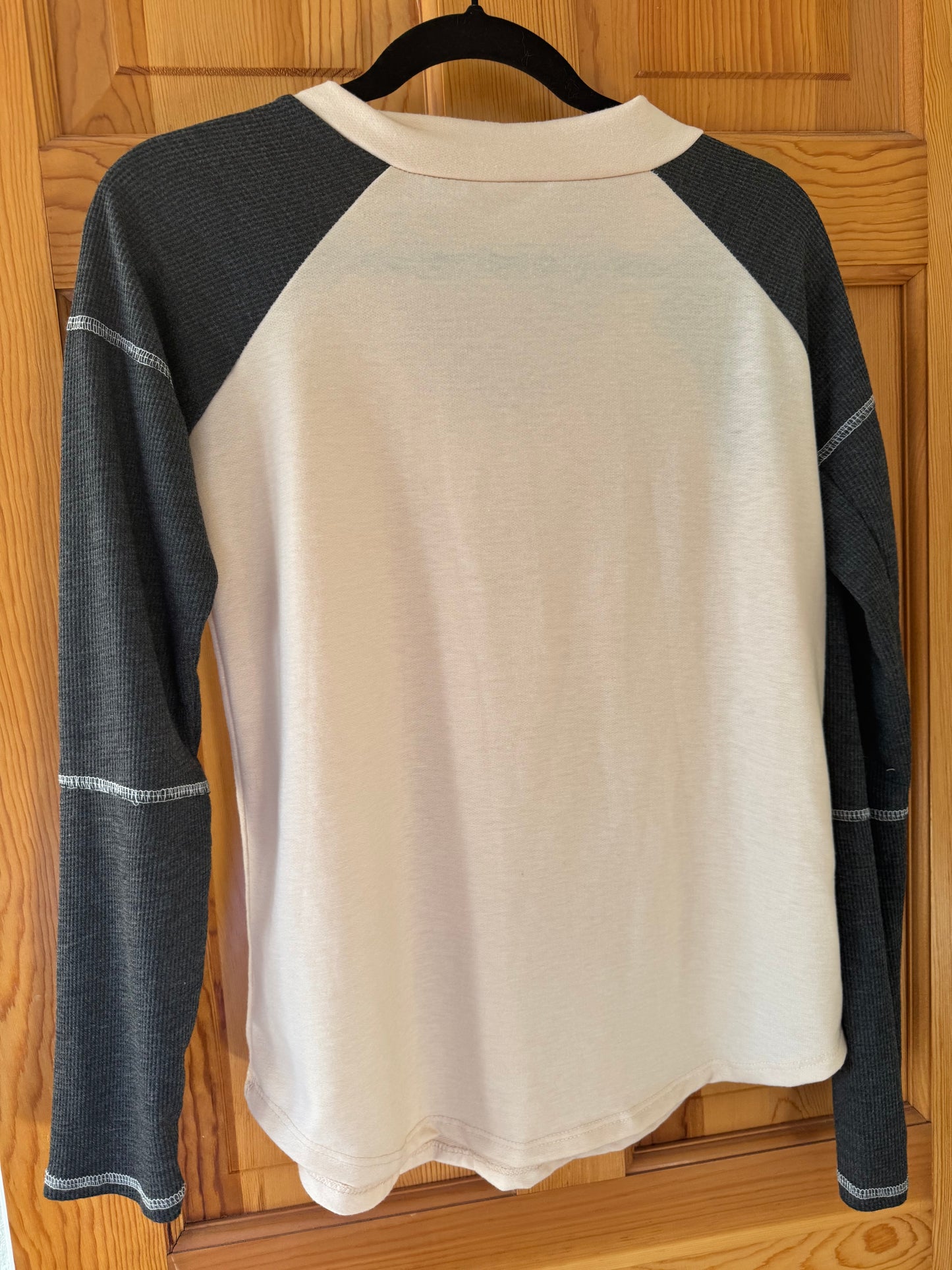 Lot of 3 Women’s Tops M L 7th Ray Maurices Time & Tru Long Sleeve Preowned