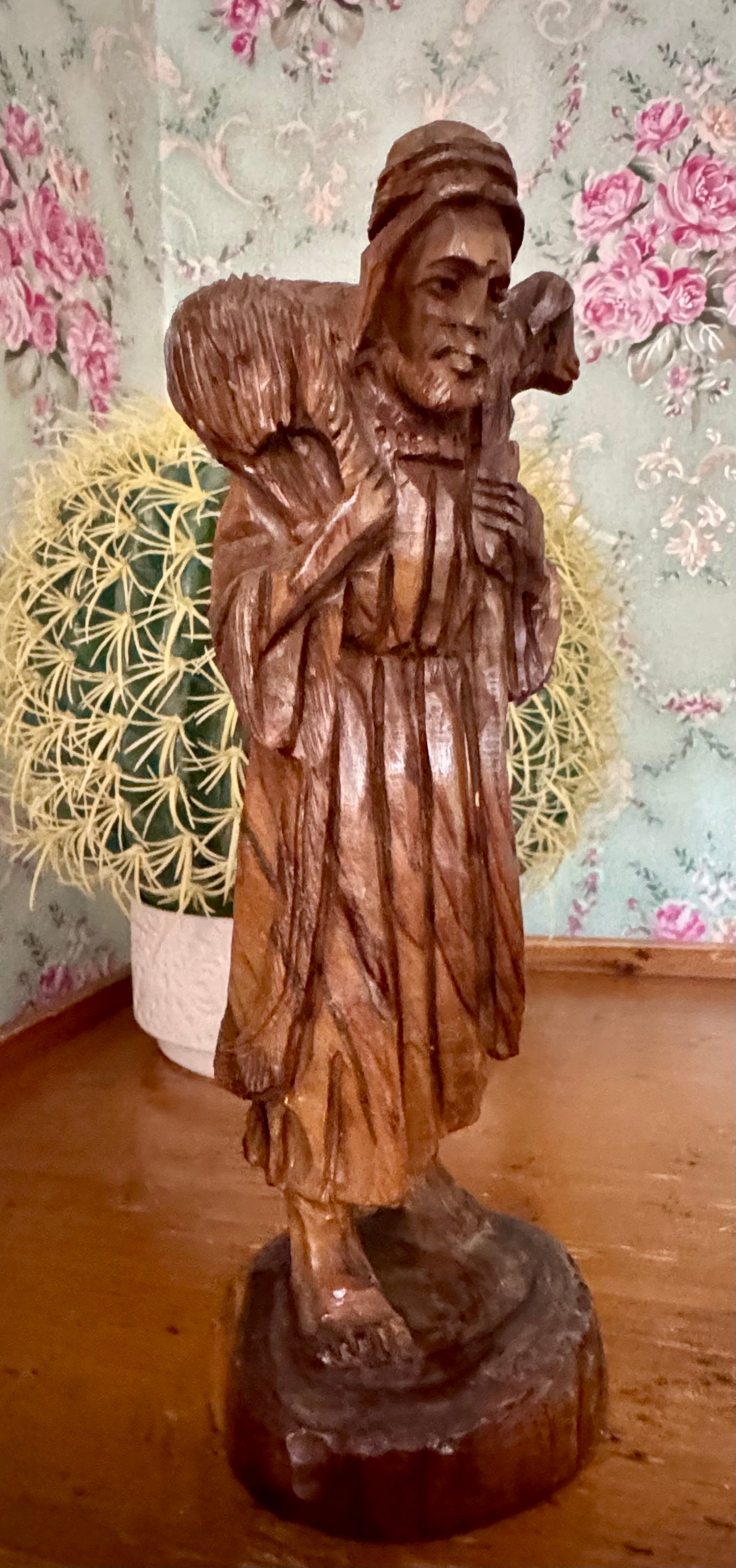 Hand-Carved Olive Wood Good Shepherd Statue – Carrying a Lamb