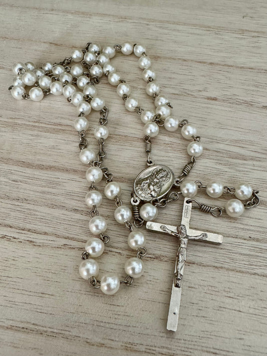 Pearl-Like Rosary with Silver Chain – Sacred Heart of Jesus