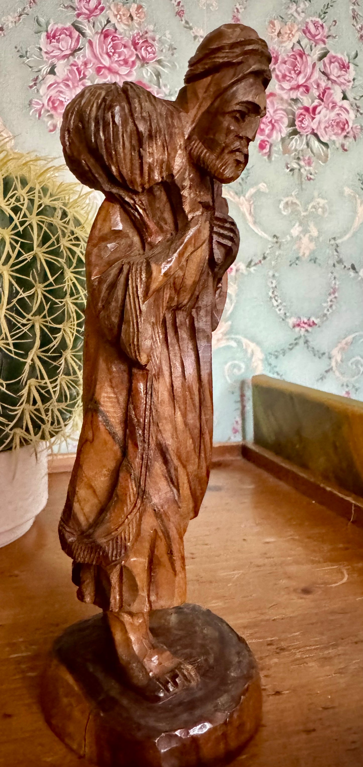 Hand-Carved Olive Wood Good Shepherd Statue – Carrying a Lamb