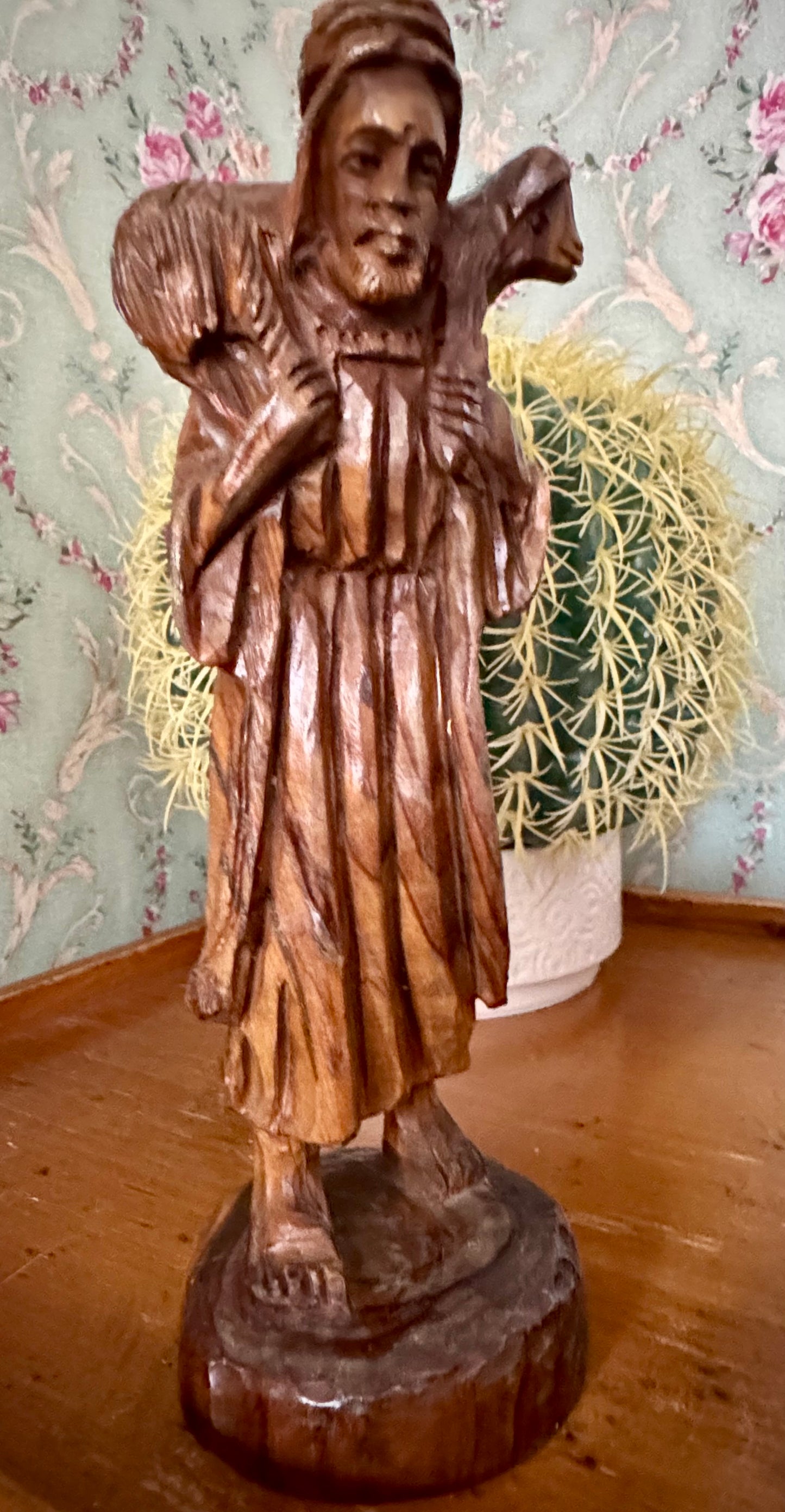 Hand-Carved Olive Wood Good Shepherd Statue – Carrying a Lamb