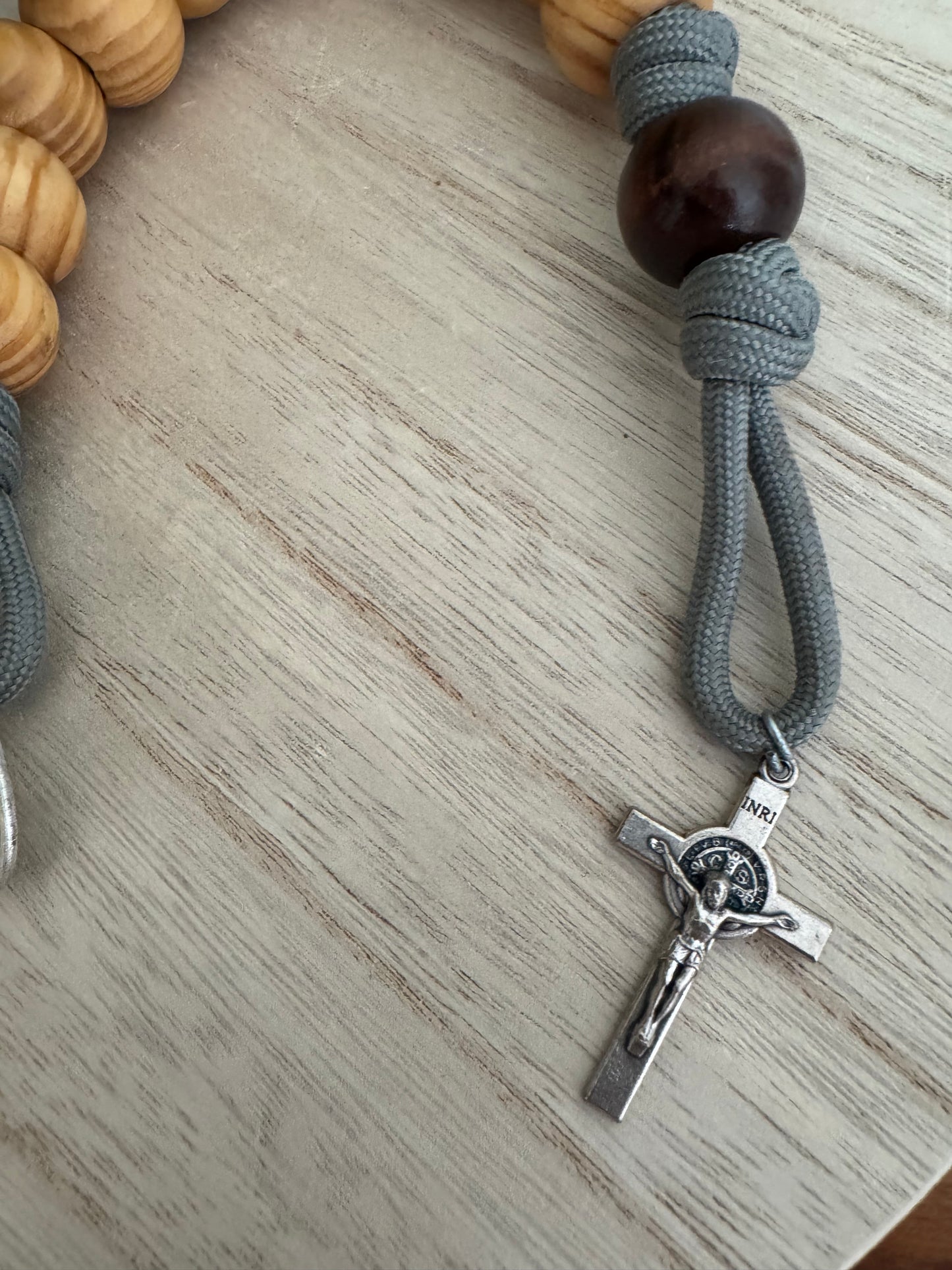 Handmade Paracord Single Decade Rosary – St. Michael & St. Benedict