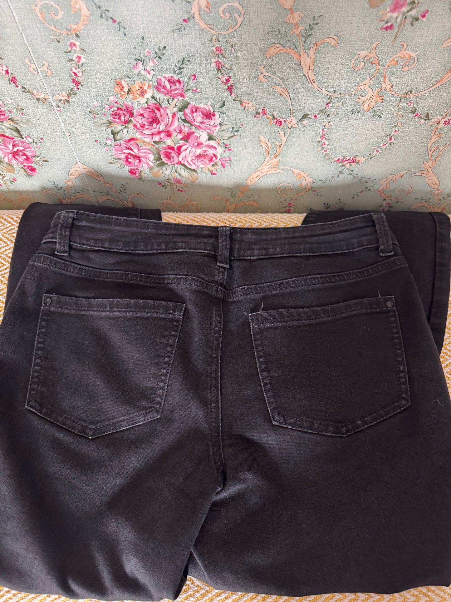 Maurices Everflex High-Rise Jeans – Black (Size 12 Regular)