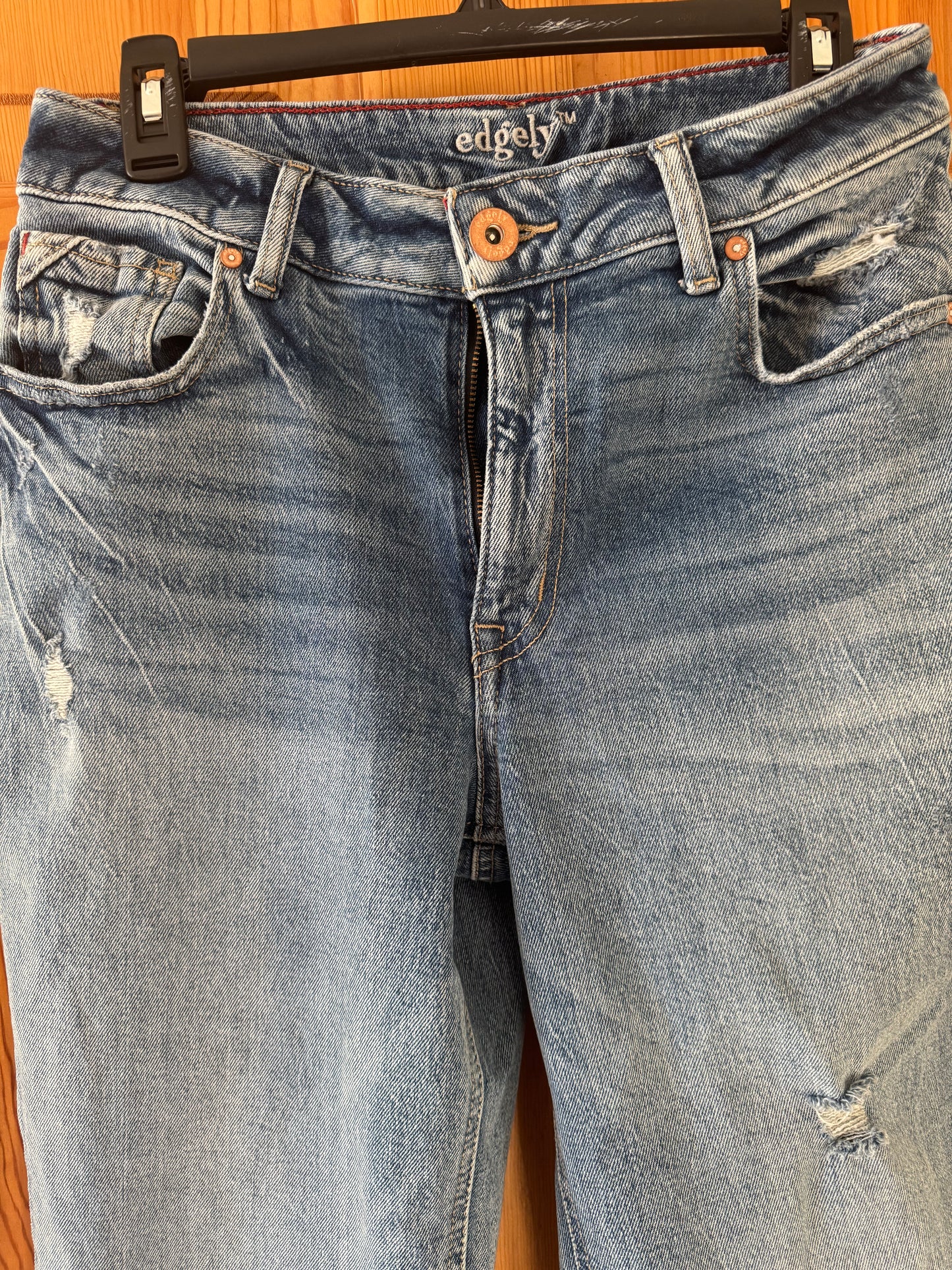 Edgely Women’s Jeans Size 10 Regular Light Wash Distressed Stretch Denim