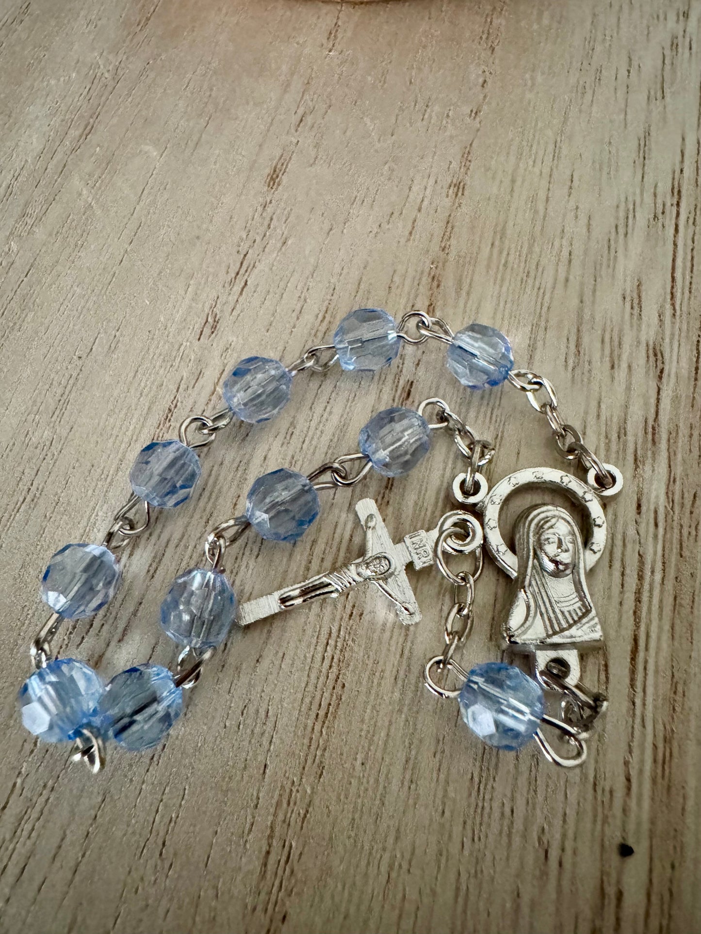 Single-Decade Rosary with Bluish-Purple Plastic Beads and Silver Accents