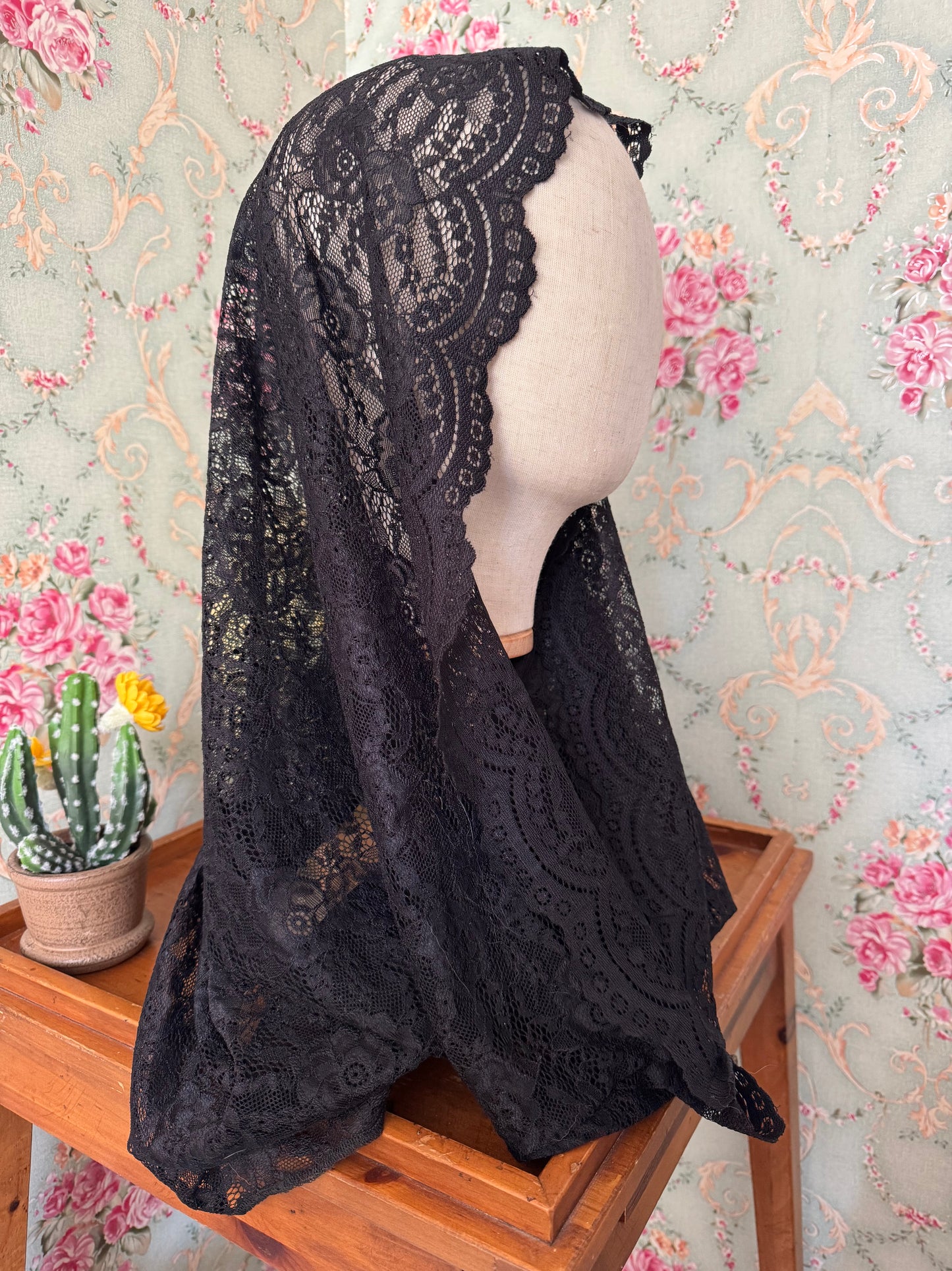 Black Lace Infinity Chapel Veil – 28" x 23" | Handmade | Soft & Lightweight