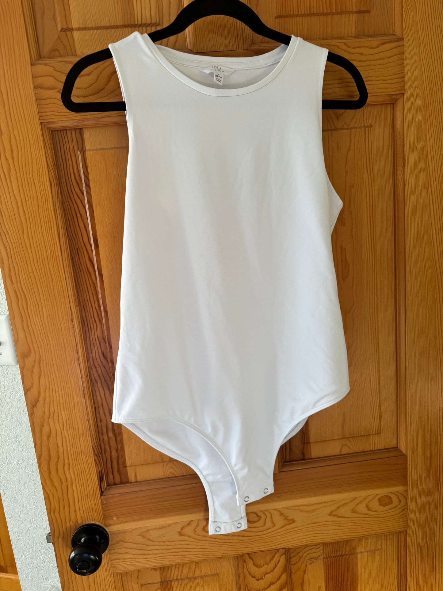 Lot of 3 Women’s Tops M L 7th Ray Maurices Time & Tru Long Sleeve Preowned