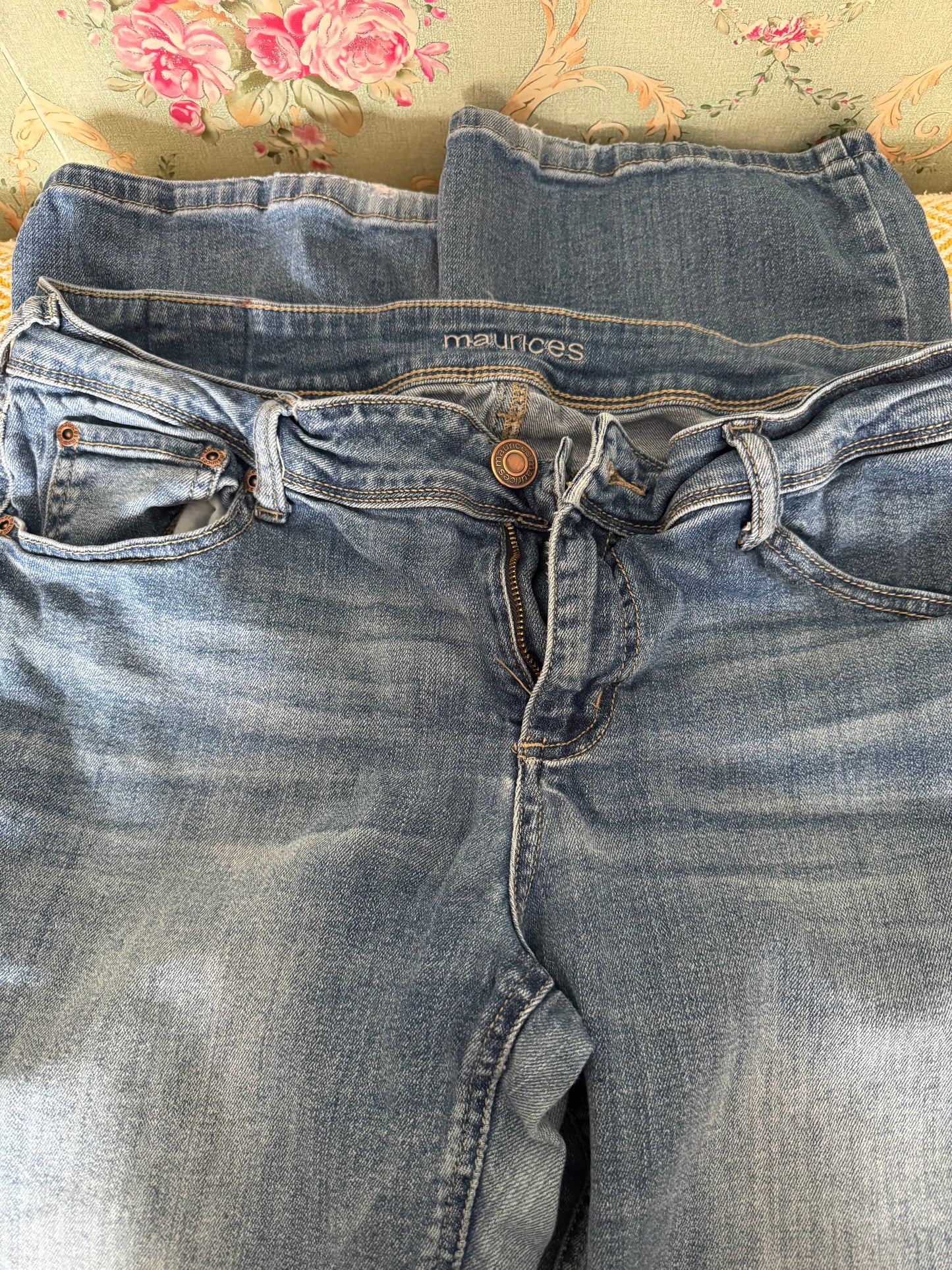 Maurices Jeans – Light Wash (Size 12)