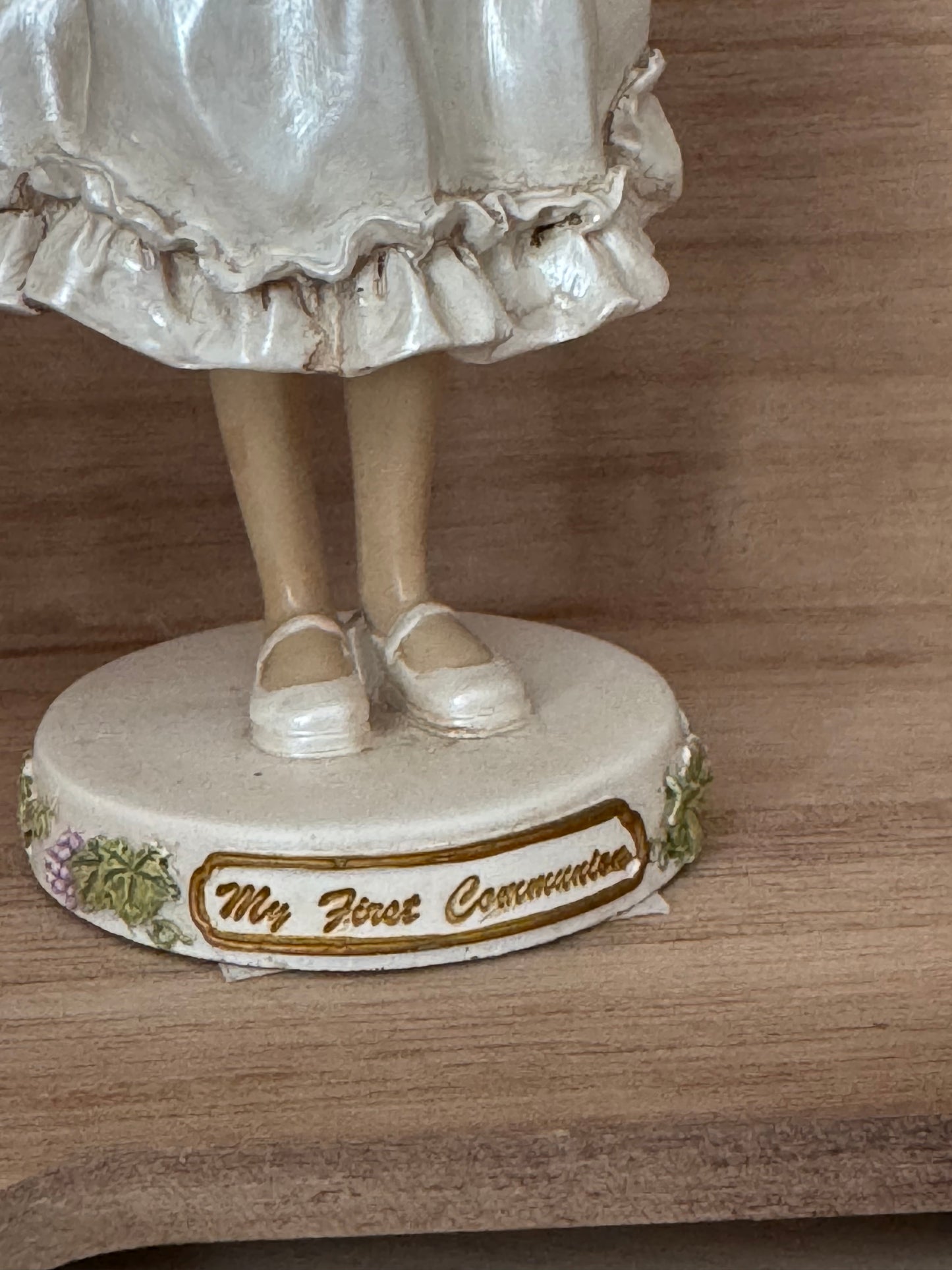 First Communion Girl Statue – 6.5 Inches