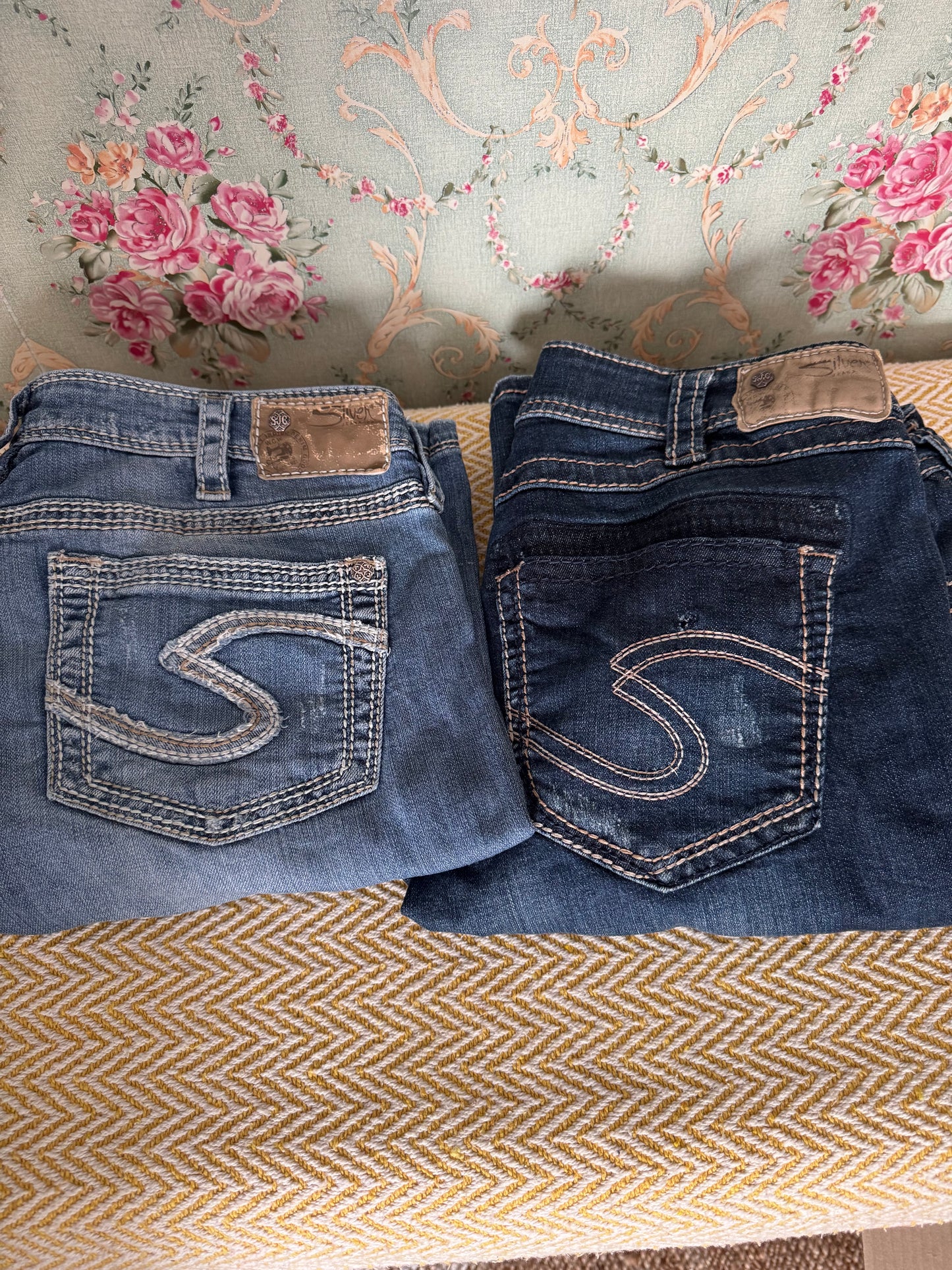 Lot of 2 Silver Jeans Co. Jeans