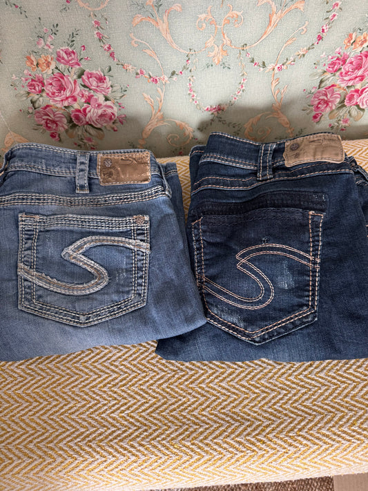 Lot of 2 Silver Jeans Co. Jeans
