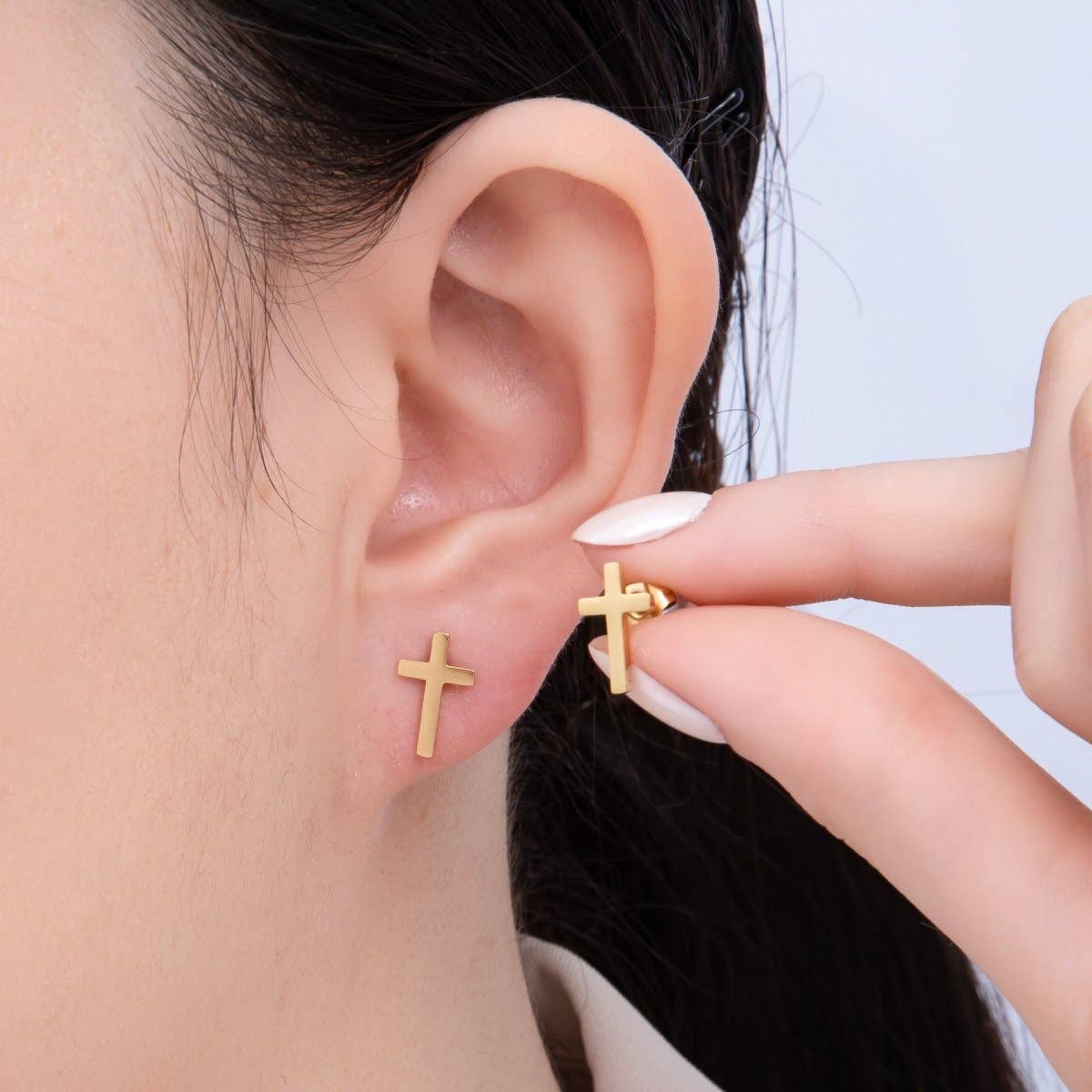 18K Gold Stainless Steel Minimalist Cross Stud Earrings